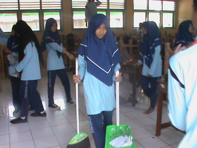 LOMBA KEBERSIHAN KELAS