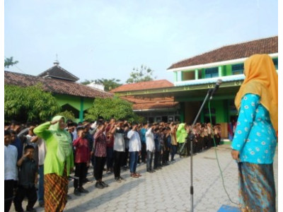 upacara-hari-kartini-5