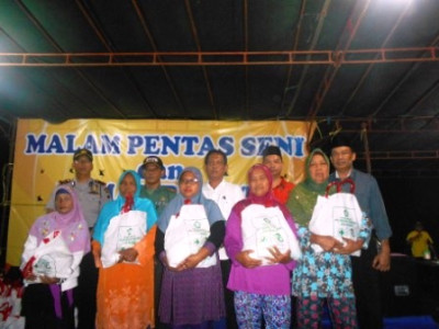 penyerahan-sembako