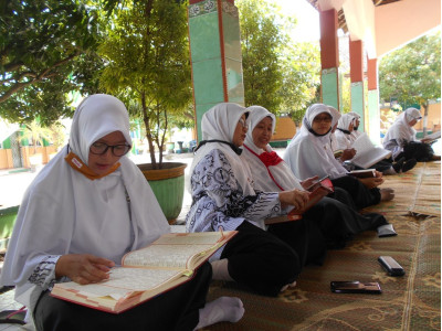 HUT PGRI 2