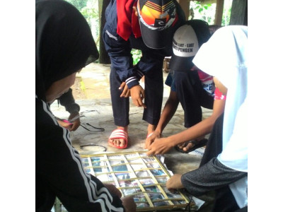 praktek-pembuatan-herbarium-2
