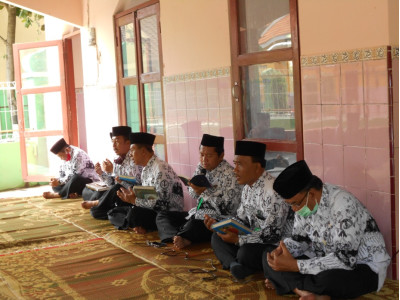 HUT PGRI 5