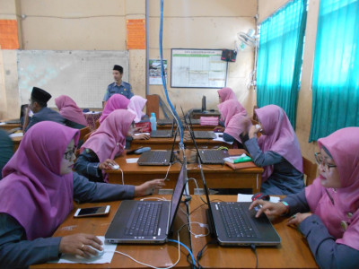 AKM GURU MTs NEGERI 1 SRAGEN 5