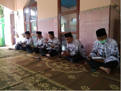 HUT PGRI 6