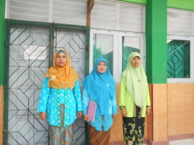 upacara-hari-kartini-2